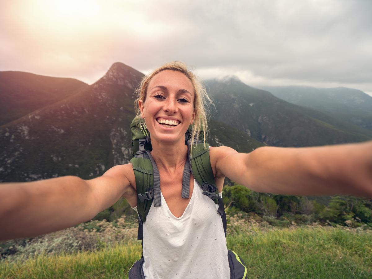 Traverser les Pyrénées en solitaire : l’odyssée intérieure de Julie R.